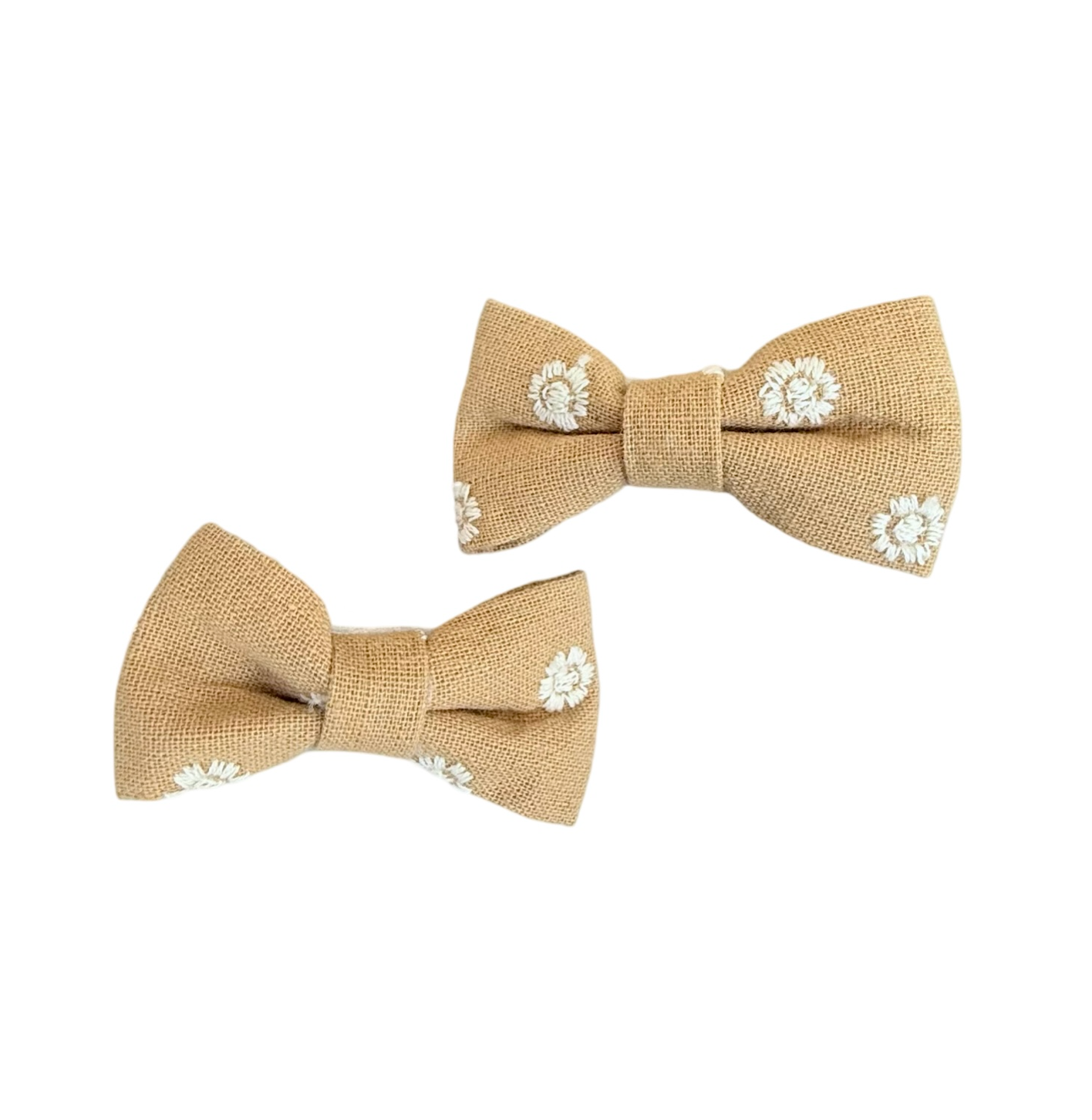 Clips Moño Corbatín Bordados