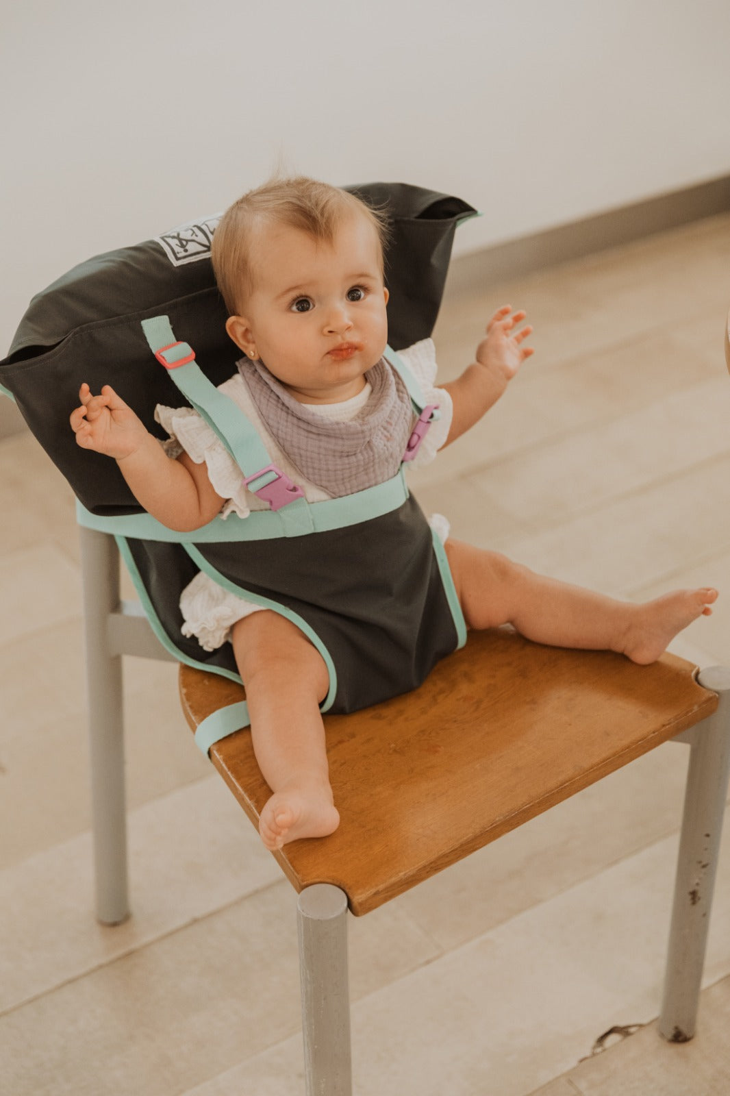 Silla Portátil para Bebé - Niña (1)